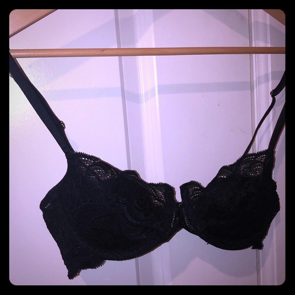 Black lace bra